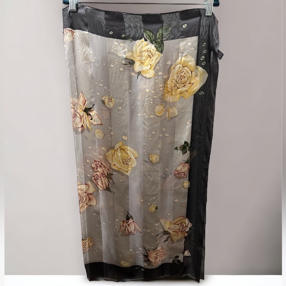 Alfredo Versace Italy 100% Silk Floral Scarf - Picture 3 of 7